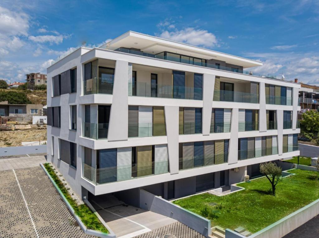 Ledeno More Luxury Apartments Split Eksteriør billede